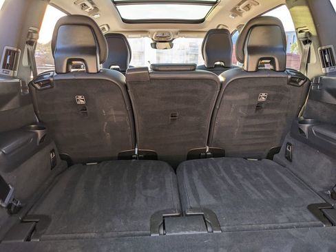 Certified 2023 Volvo XC90 T8 Plus w/ Protection Package Premier AWD/4WD image 27