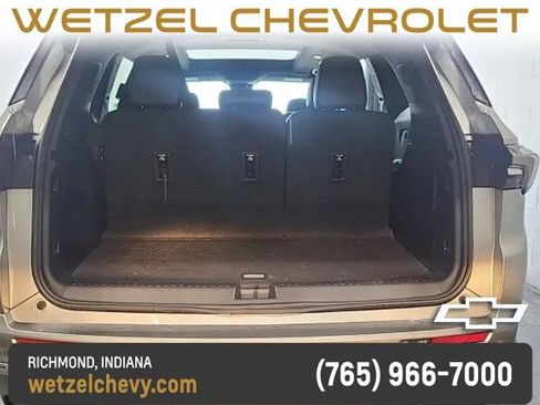 Used 2025 Buick Enclave Avenir w/ Super Cruise Package AWD/4WD image 7