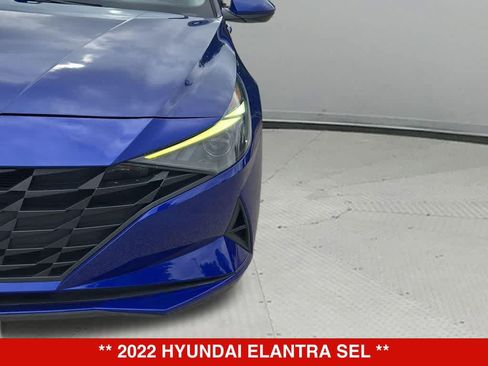 Used 2022 Hyundai Elantra SEL FWD image 10