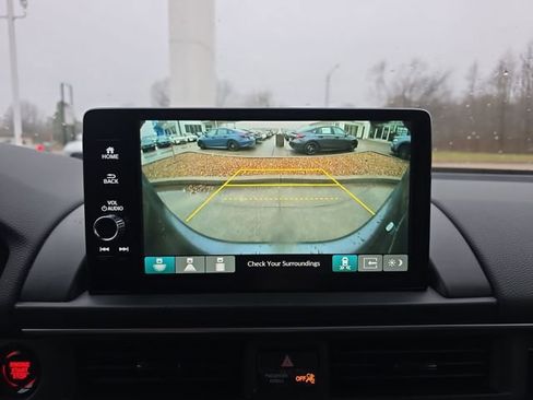 New 2025 Honda Pilot Touring image 20