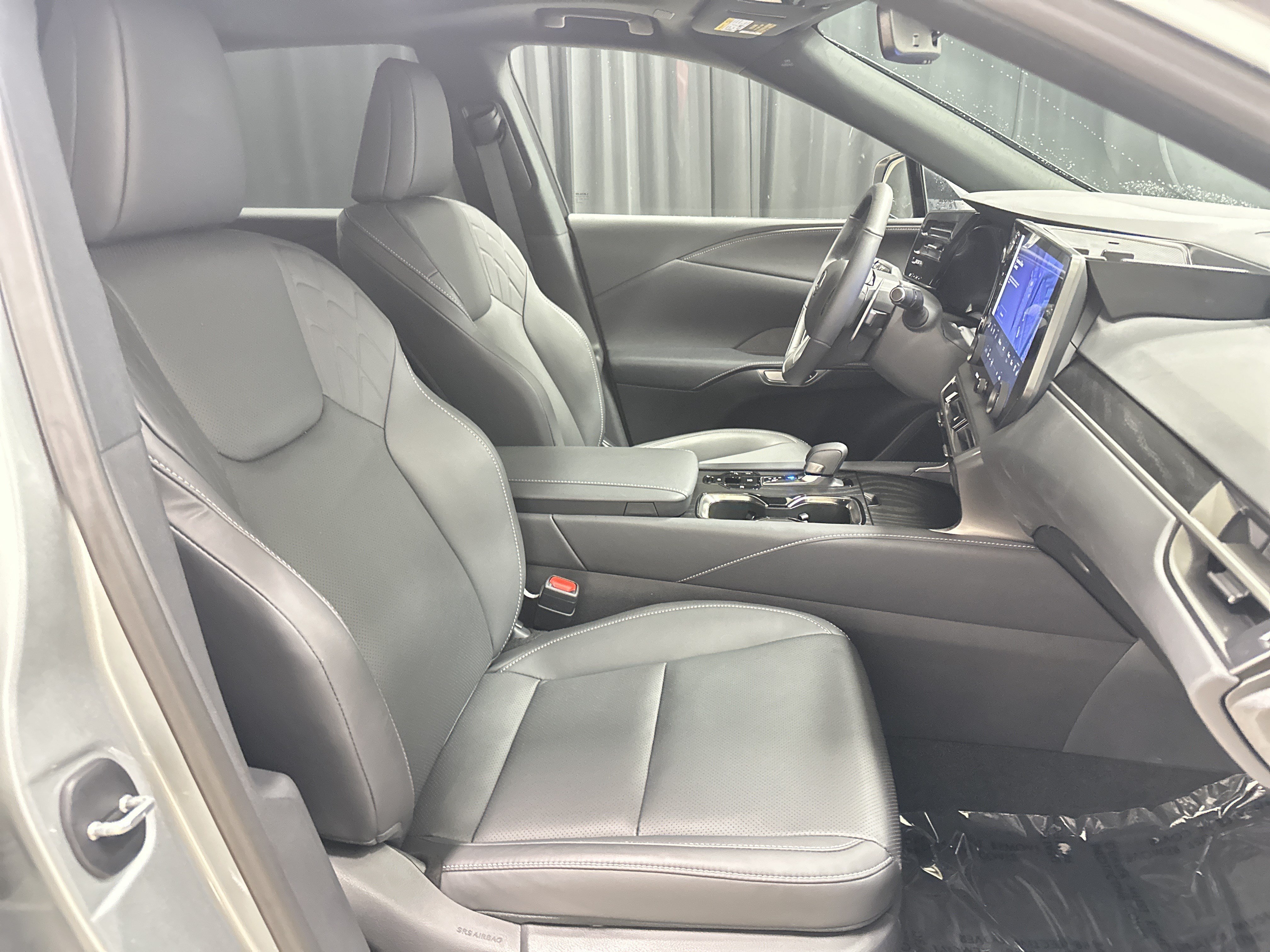 Certified 2025 Lexus RX 350h w/ Accessory Package (K3) AWD/4WD image 34