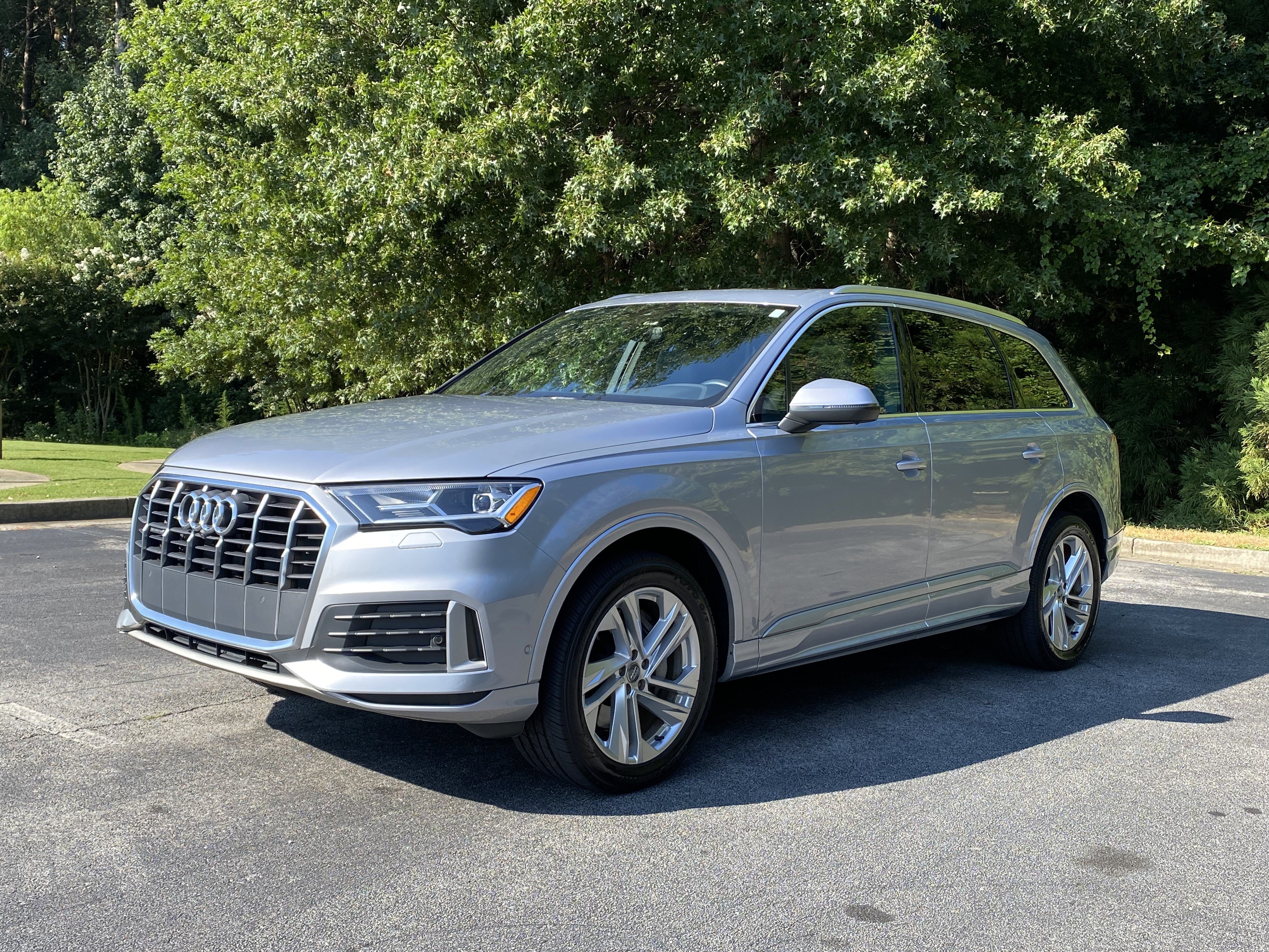 Used 2020 Audi Q7 2.0T Premium Plus w/ Premium Plus Package AWD/4WD image 5