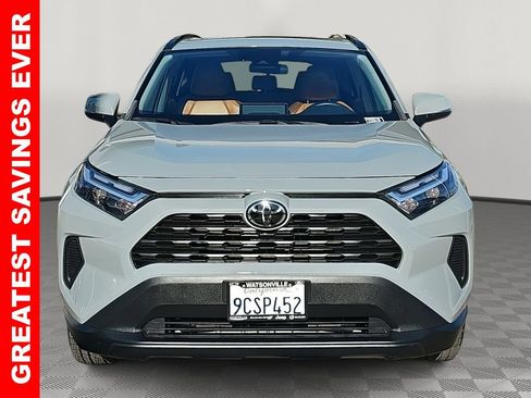 Used 2022 Toyota RAV4 XLE image 8