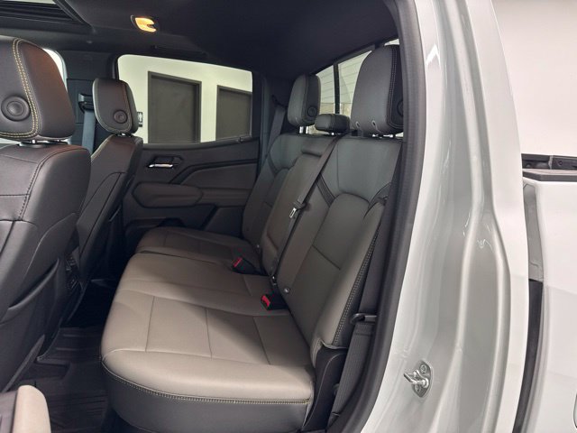 Used 2024 Chevrolet Colorado ZR2 w/ ZR2 Convenience Package III AWD/4WD image 22