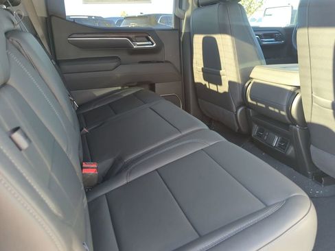 New 2026 GMC Sierra 1500 SLT AWD/4WD image 24