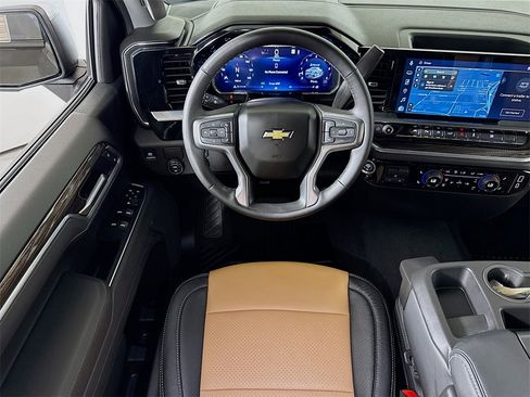 Used 2026 Chevrolet Silverado 1500 LT w/ Safety Package image 20