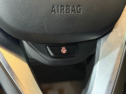 Used 2022 BMW X3 xDrive30i w/ Premium Package 2 image 27