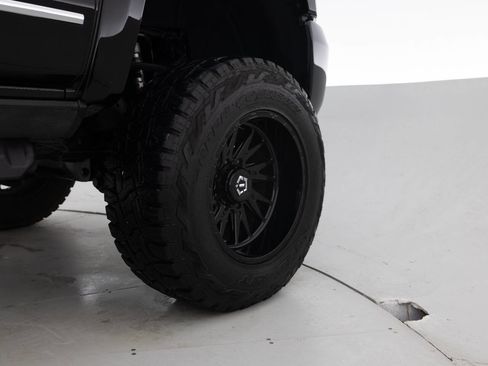 Used 2019 GMC Sierra 2500 Denali image 18