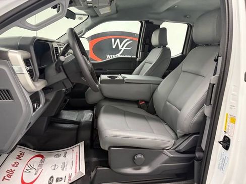 New 2026 Ford F250 XL w/ XL Chrome Package image 10