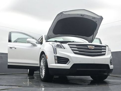 Used 2017 Cadillac XT5 Luxury w/ Advanced Security Package AWD/4WD image 56