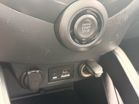 Used 2015 Hyundai Veloster Turbo w/ Option Group 04 FWD image 26