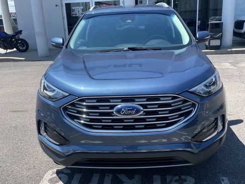 Used 2019 Ford Edge Titanium FWD image 3