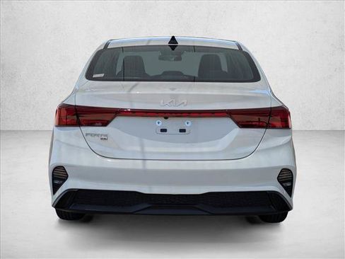 Used 2023 Kia Forte LX FWD image 6
