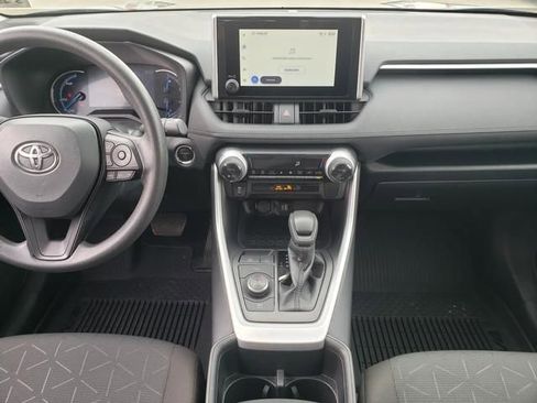 Used 2025 Toyota RAV4 XLE image 14