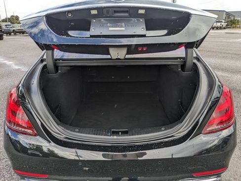 Used 2020 Mercedes-Benz S 450 Sedan image 12