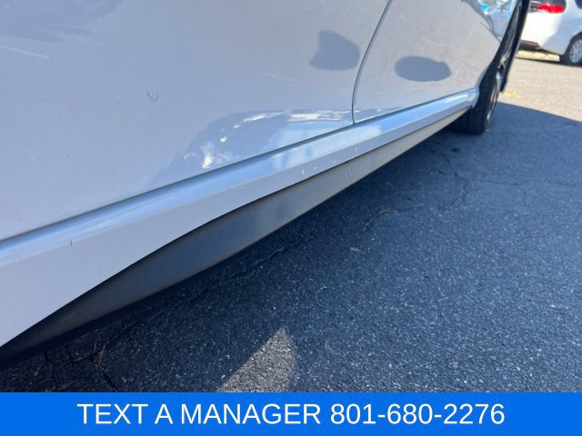 Used 2019 Toyota Camry SE FWD image 7