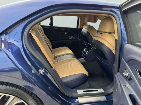 Used 2023 Bentley Flying Spur W12 AWD/4WD image 52