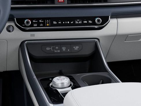 New 2025 Kia Carnival EX FWD image 23