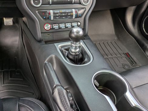 Used 2019 Ford Mustang GT Premium w/ GT Performance Package image 18