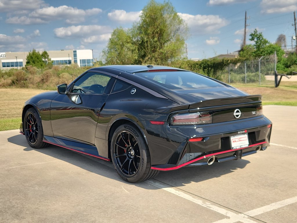 New 2027 Nissan Z NISMO RWD image 5