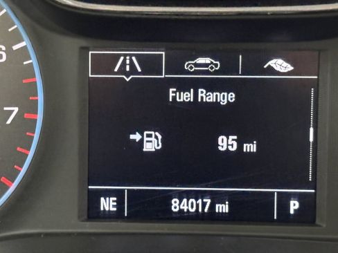 Used 2019 Chevrolet Cruze LT FWD image 32