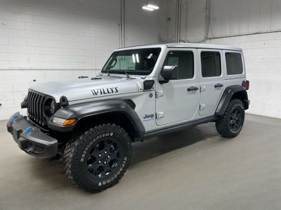 Used 2023 Jeep Wrangler Unlimited w/ Sun & Screen Package