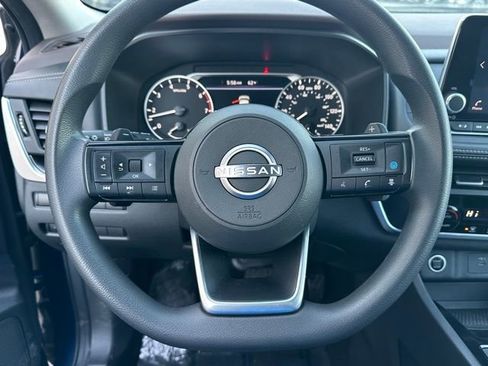 Used 2023 Nissan Rogue SV AWD/4WD image 41