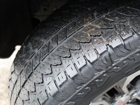 Certified 2023 GMC Canyon Denali image 7