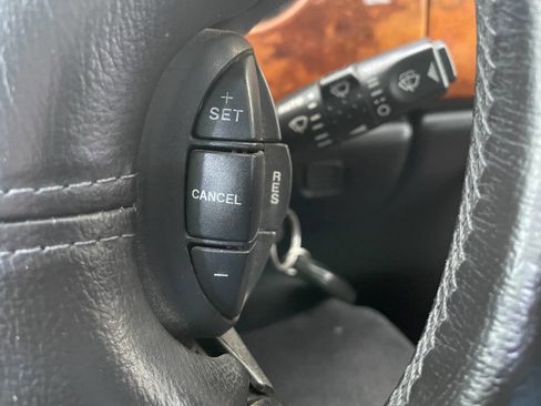 Used 2002 Jaguar XK8 XK8 2dr Convertible image 29