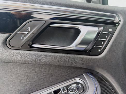 New 2026 Porsche Macan Turbo image 8