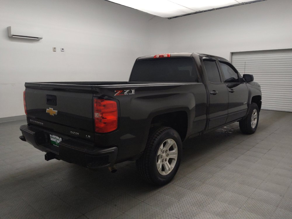 Used 2019 Chevrolet Silverado 1500 LT w/ Texas Edition AWD/4WD image 9