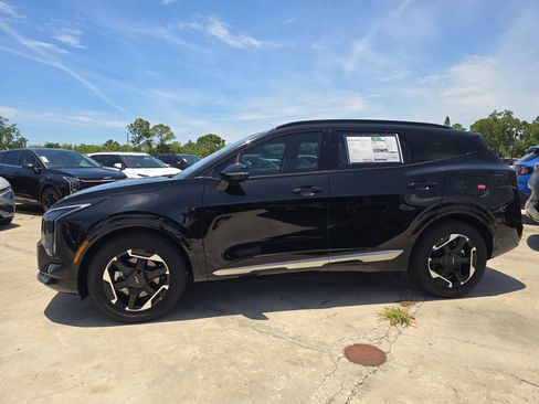 New 2026 Kia Sportage SX FWD image 5