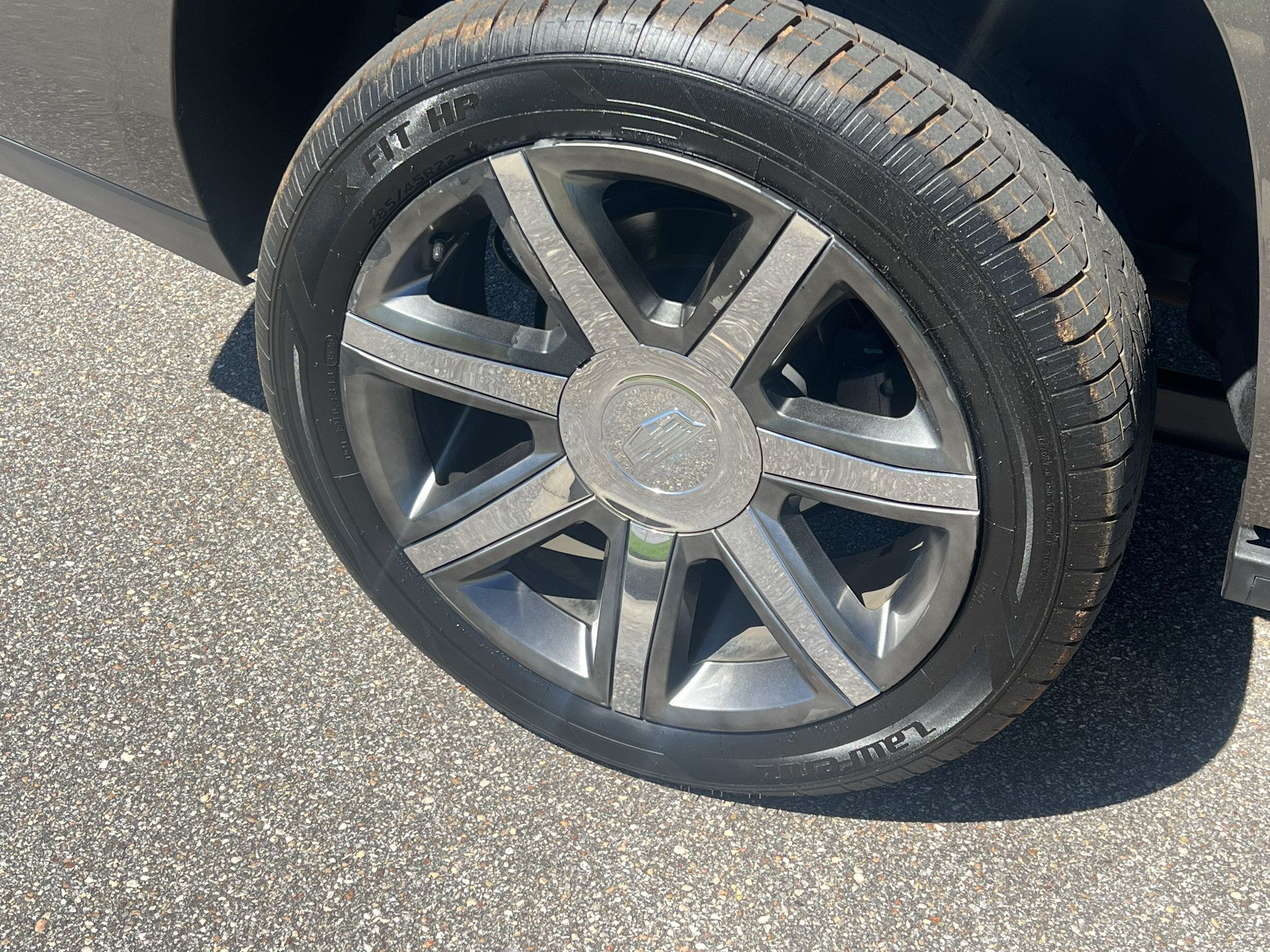 Used 2016 Cadillac Escalade Premium RWD image 5