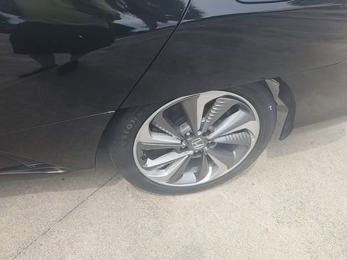 Used 2018 Honda Clarity Touring image 6