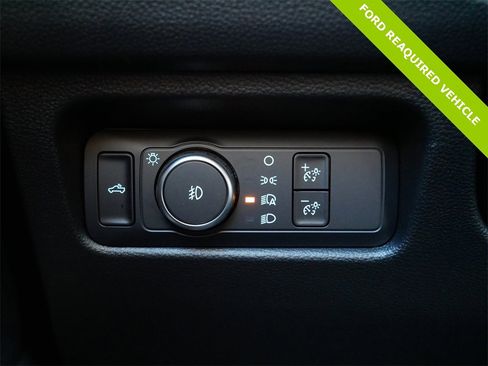 Used 2025 Ford Ranger Lariat w/ FX4 Off-Road Package image 17