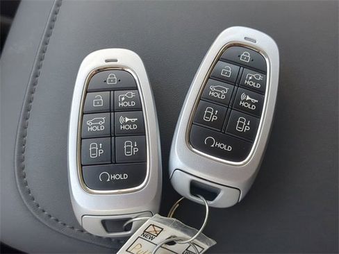 Used 2023 Hyundai Ioniq 5 Limited w/ Cargo Package image 30