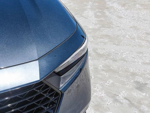 Certified 2023 Honda Accord EX image 11