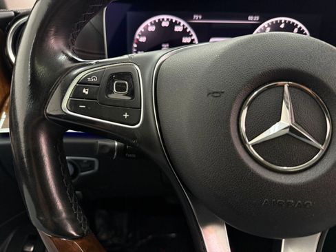 Certified 2018 Mercedes-Benz E 300 4MATIC image 13