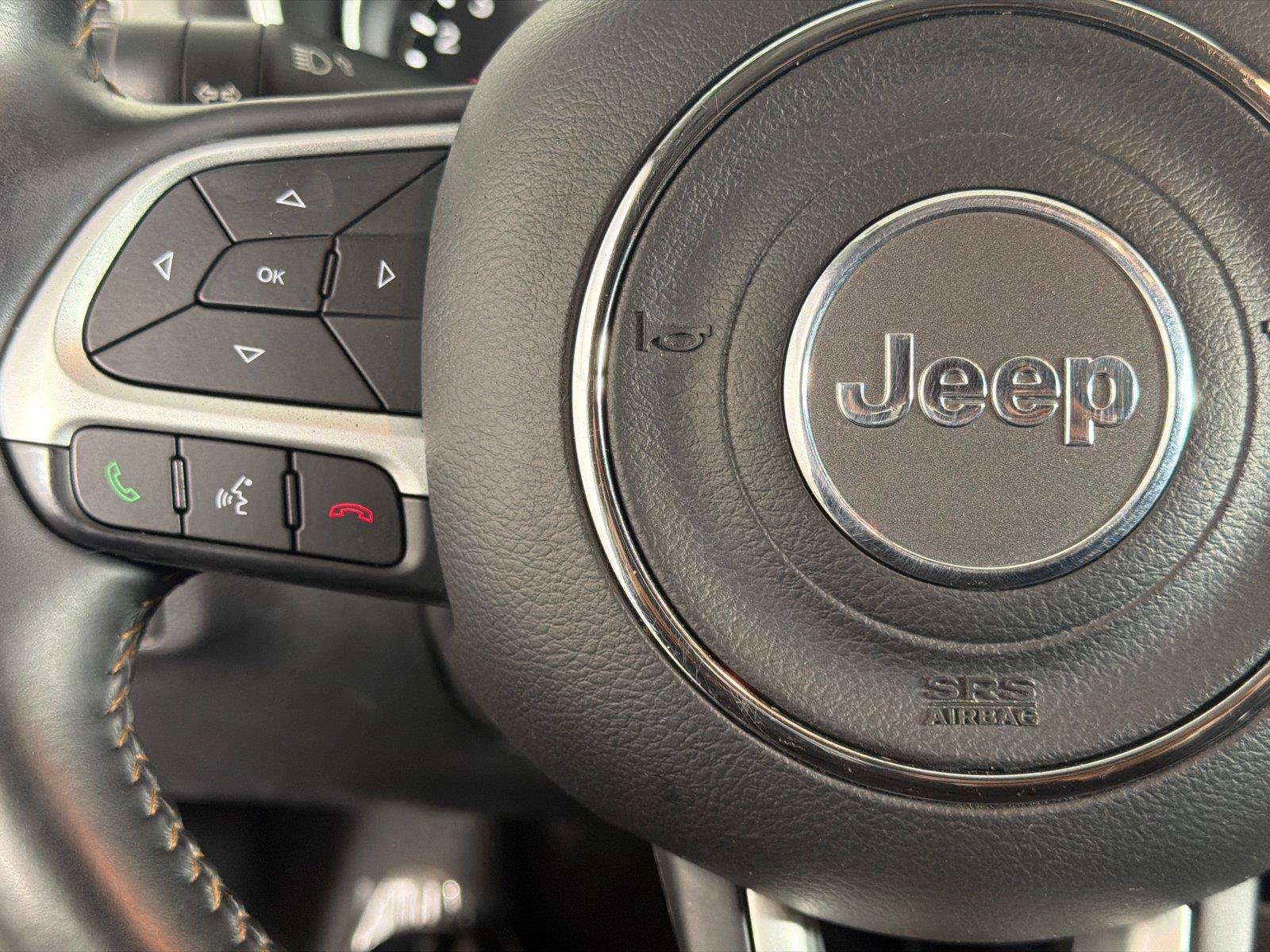 Used 2018 Jeep Compass Latitude w/ Popular Equipment Group FWD image 27