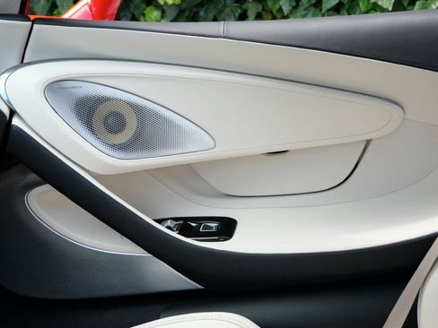 Used 2023 McLaren GT RWD image 13