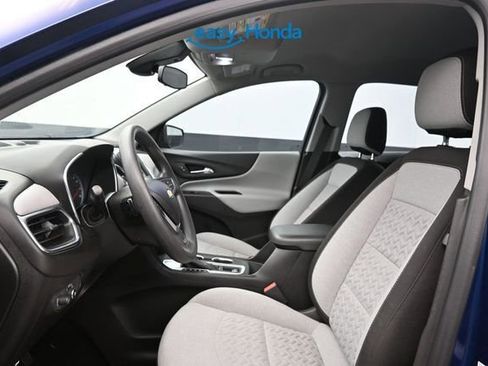Used 2022 Chevrolet Equinox LS FWD image 15