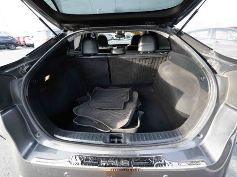 Used 2017 Toyota Prius Four image 27