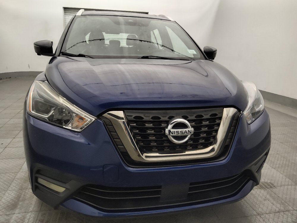 Used 2020 Nissan Kicks SR w/ SR Premium Package FWD image 14