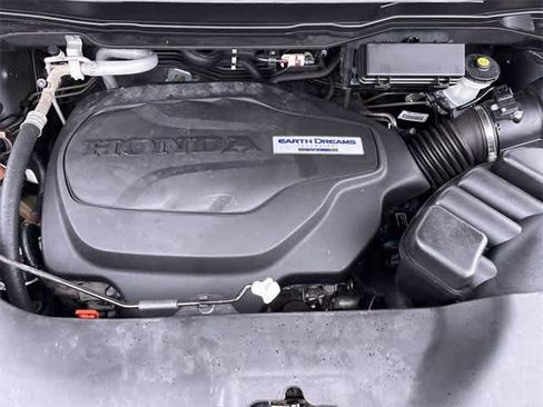 Used 2019 Honda Pilot LX image 15