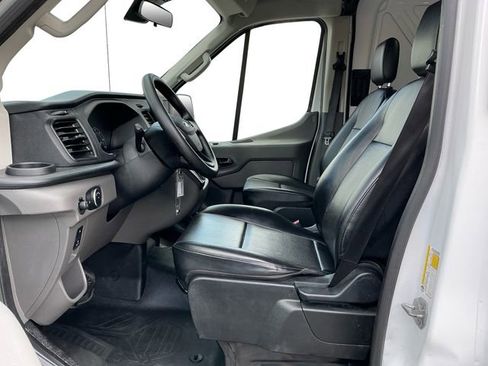 Certified 2025 Ford Transit 250 148 Medium Roof RWD image 10