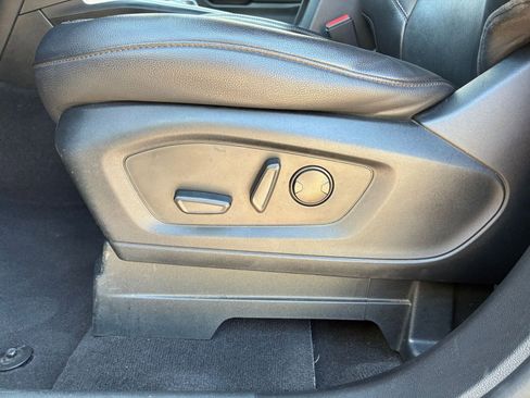 Used 2023 Ford Explorer Limited RWD image 23
