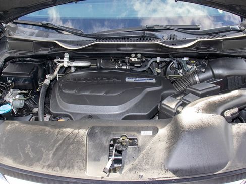 Certified 2018 Honda Odyssey Touring image 36