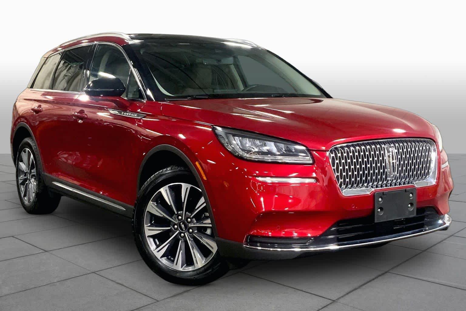 Used 2022 Lincoln Corsair Reserve w/ Equipment Group 201A AWD/4WD image 3