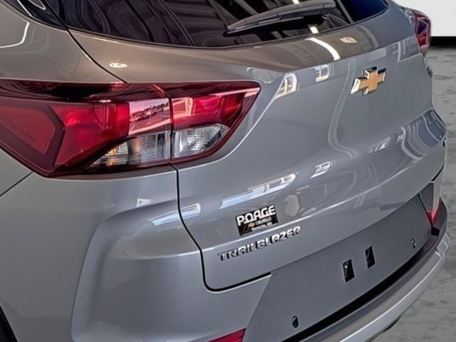 New 2026 Chevrolet TrailBlazer LT w/ Convenience Package FWD image 10