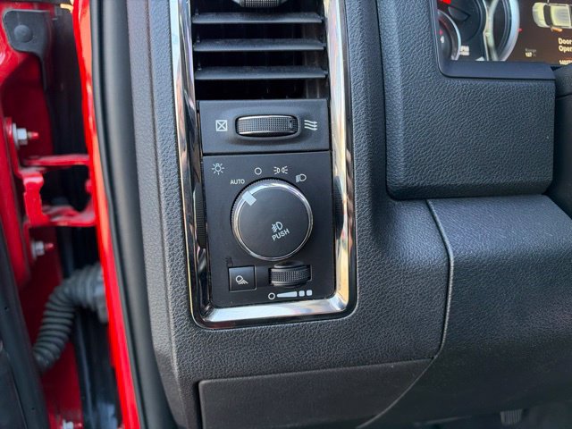 Used 2017 RAM 1500 Sport w/ Convenience Group AWD/4WD image 10